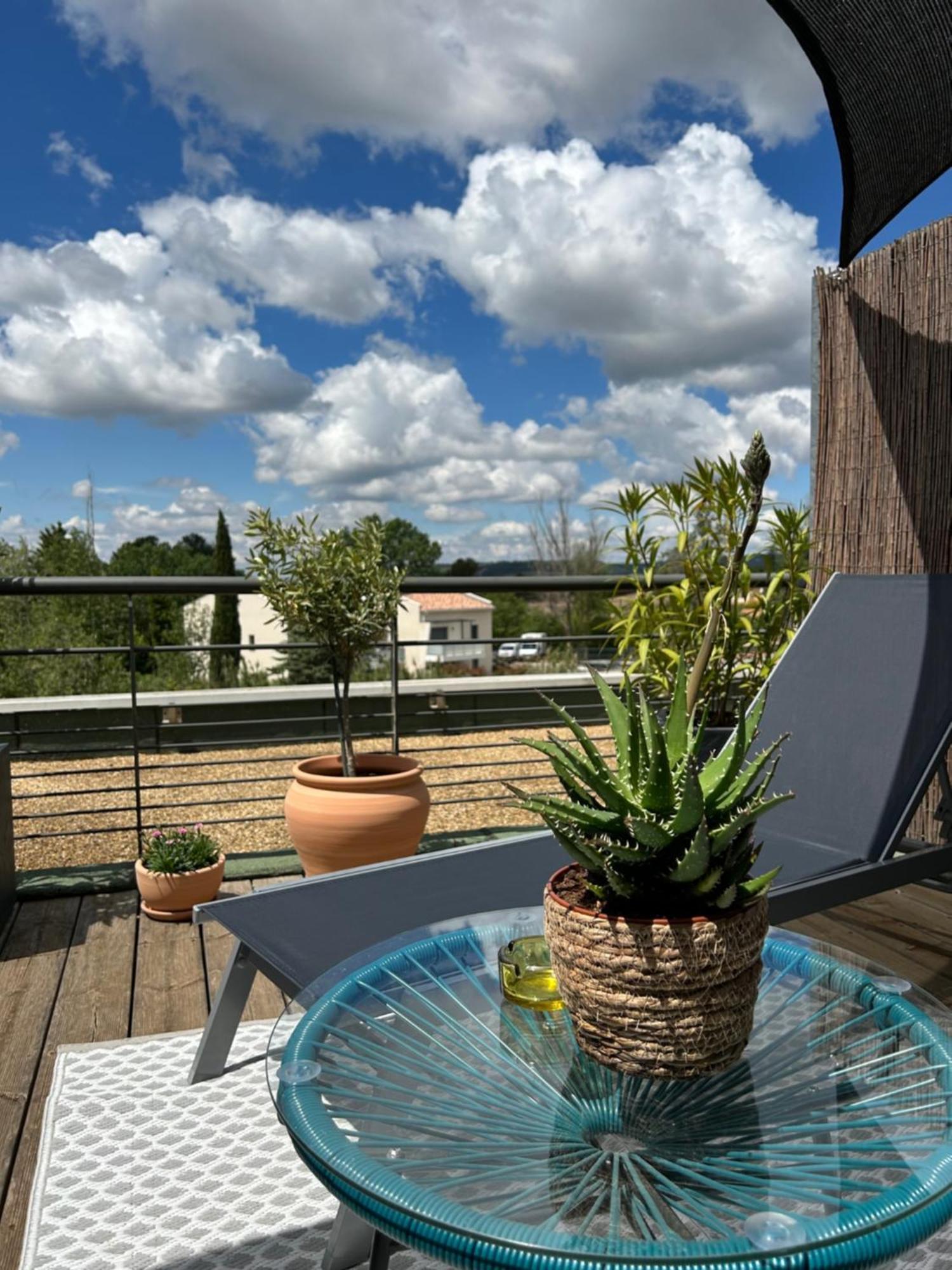 Studio Nuitee En Provence 2 Eguilles Exterior photo